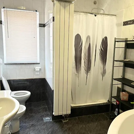 Rosi 1, With Free Public Parking In A Quiet Location Apartment