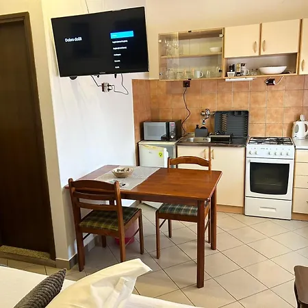 Cozy Studio, Rosi 1, With Free Public Parking And Free Wifi Διαμέρισμα Πούλα